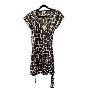 Banana Republic Black and White Midi Dress